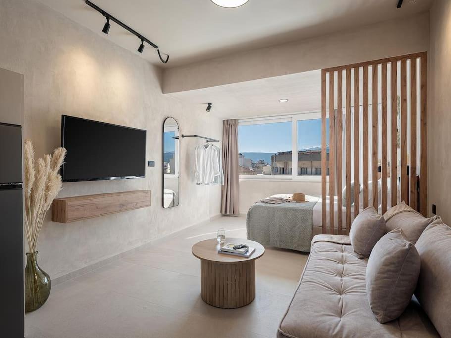 Aura Urban Living In The Heart Of Chania Appartamento